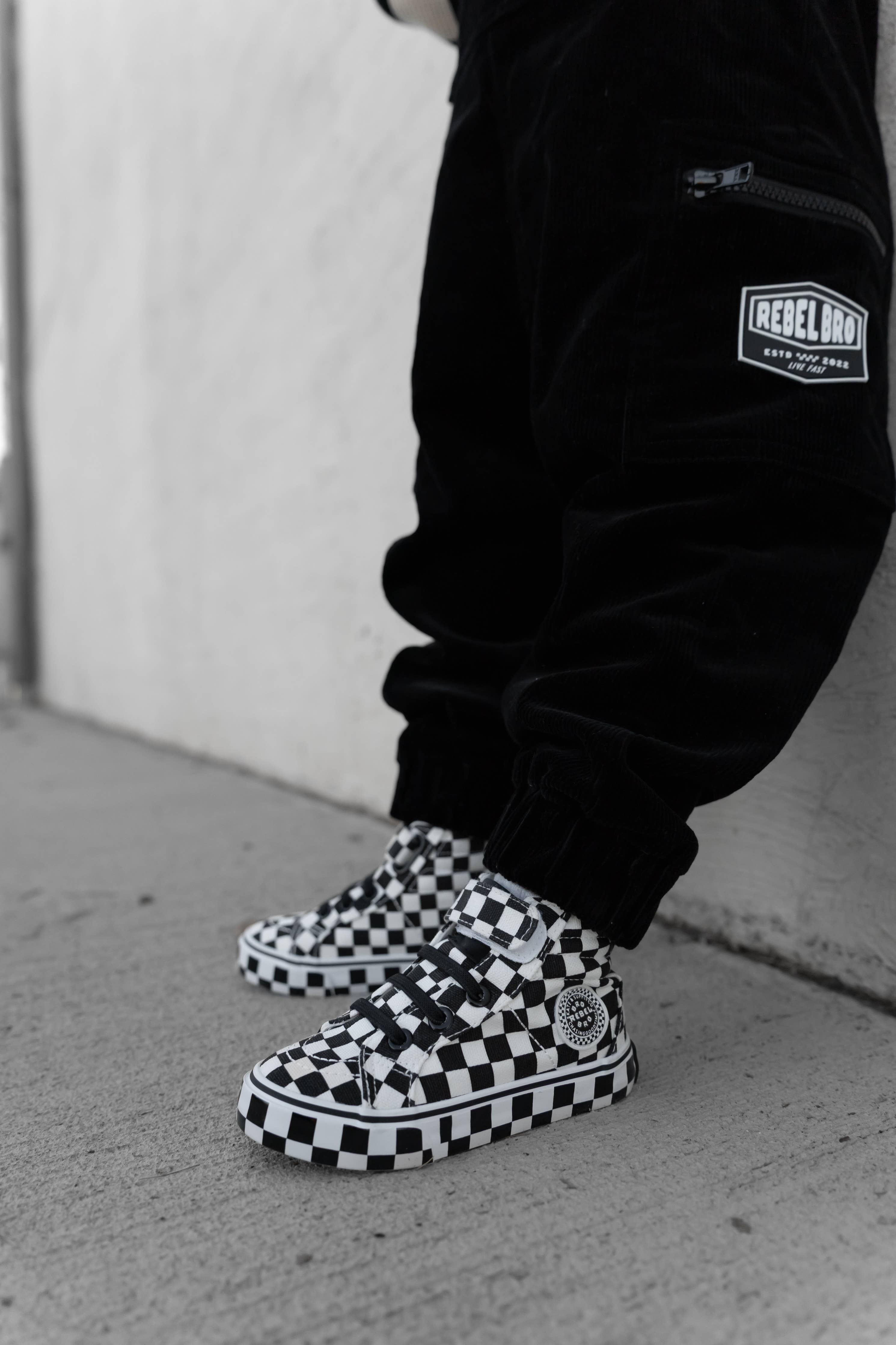 SK8TR Hi-Top in Venice (Checkered)